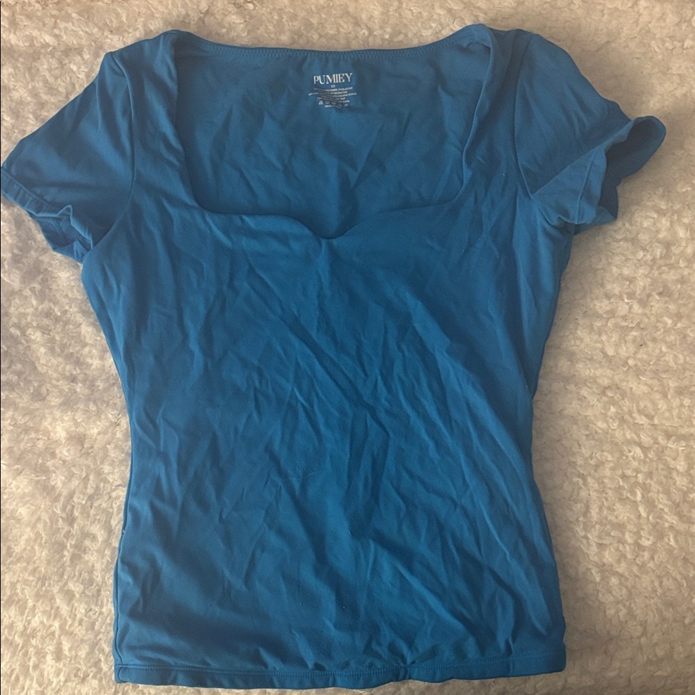 Pumiey Women's Short Sleeve Blue Tee